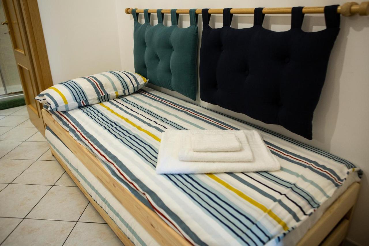 Bnb Al Centro E Meglio, Napoli Lägenhet Exteriör bild