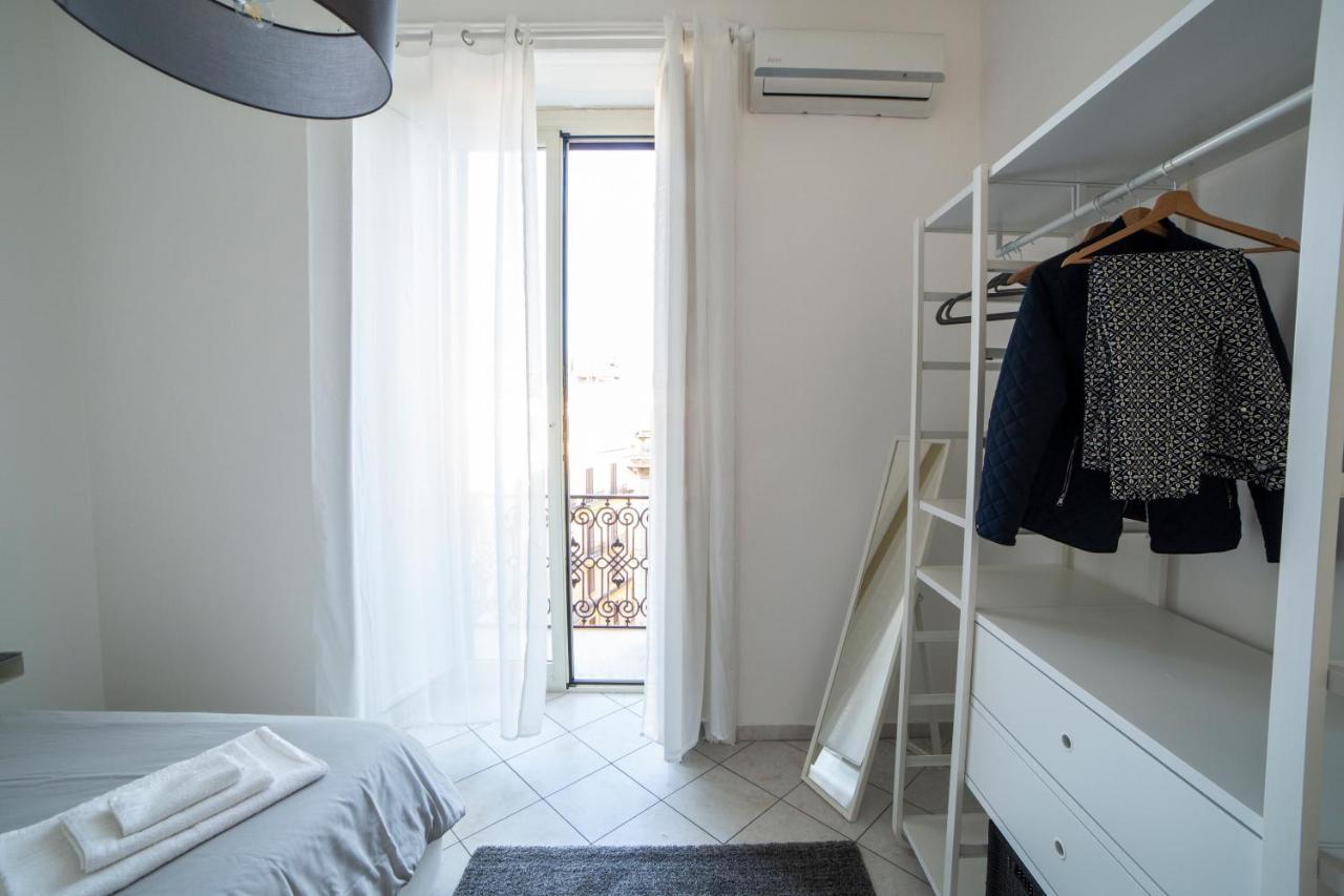 Bnb Al Centro E Meglio, Napoli Lägenhet Exteriör bild